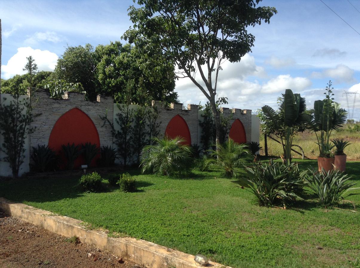 Imperium Inn Motel (Adults Only) Nova Ponte Exterior photo